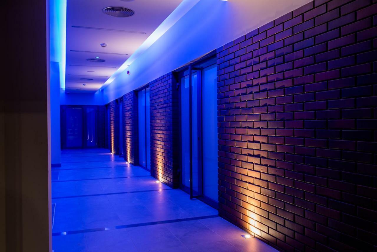 Hotel Kosma Kozmin Bagian luar foto